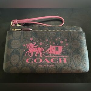 Double Zip Wallet In Signature Canvas With Horse And Sleigh